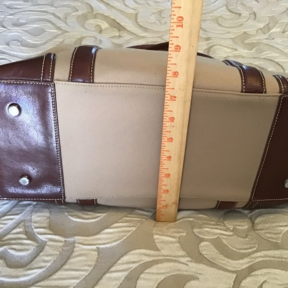 ELLEN TRACY HANDBAG/Tote 👜 perfect condition, beautiful, two tone brown - Picture 3 of 8